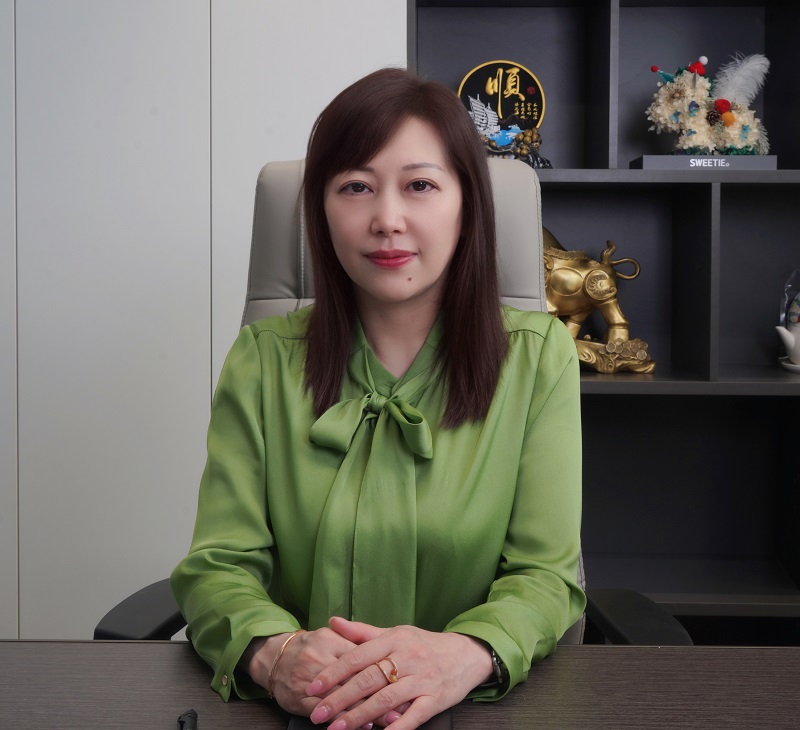凌壹科技副总经理向梅